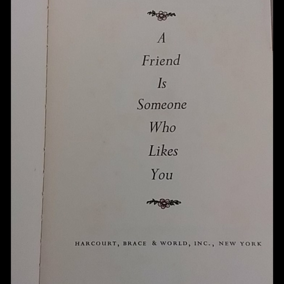 First Edition Joan Walsh Anglund Hardback - Picture 3 of 8